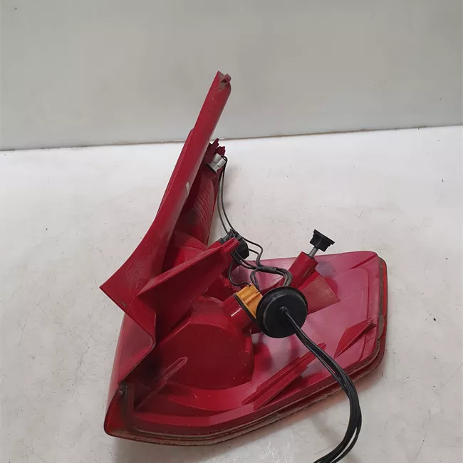 Fanale posteriore sinistro