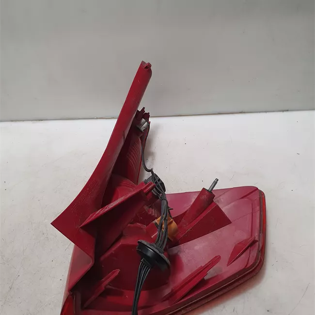 Fanale posteriore sinistro