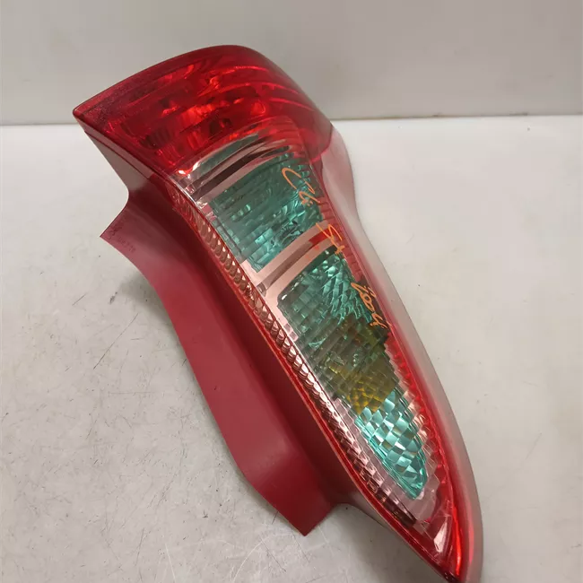 Fanale posteriore sinistro