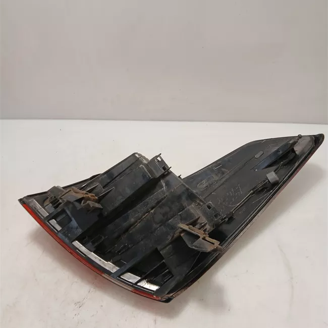 Fanale posteriore parte esterno destro