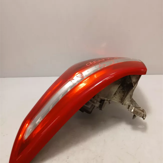 Fanale posteriore parte esterno destro