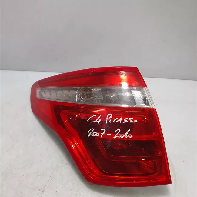 Fanale posteriore parte esterno sinistro