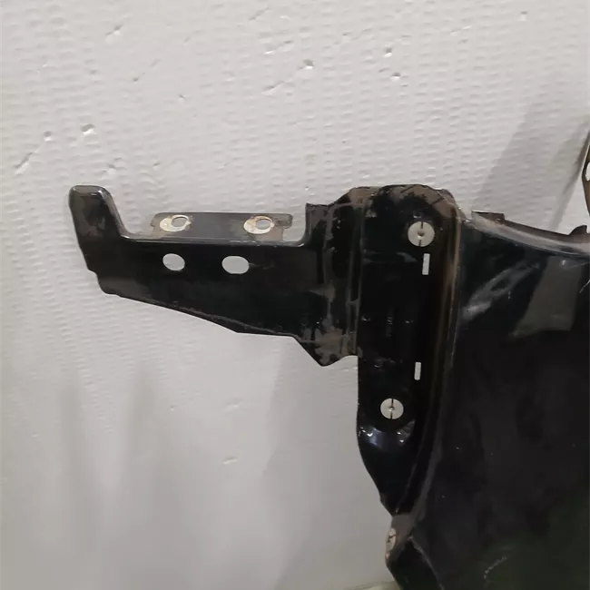 Parafango anteriore destro