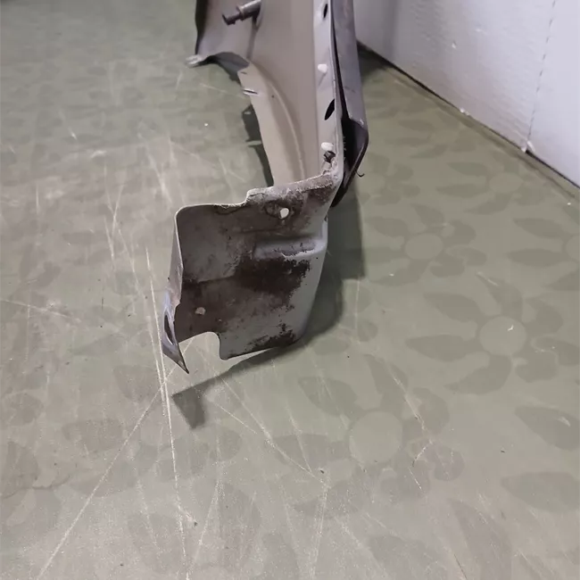 Parafango anteriore sinistro