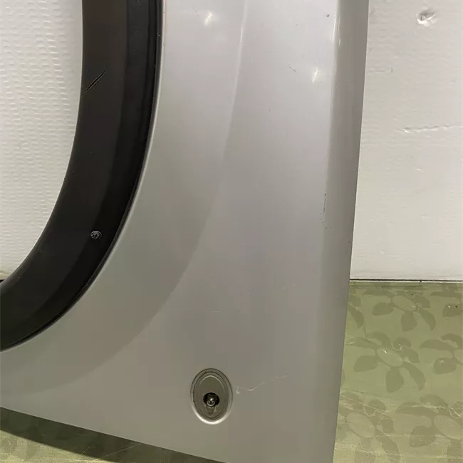 Parafango anteriore sinistro