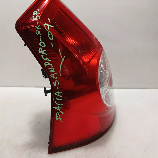 Fanale posteriore sinistro