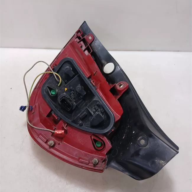 Fanale posteriore sinistro