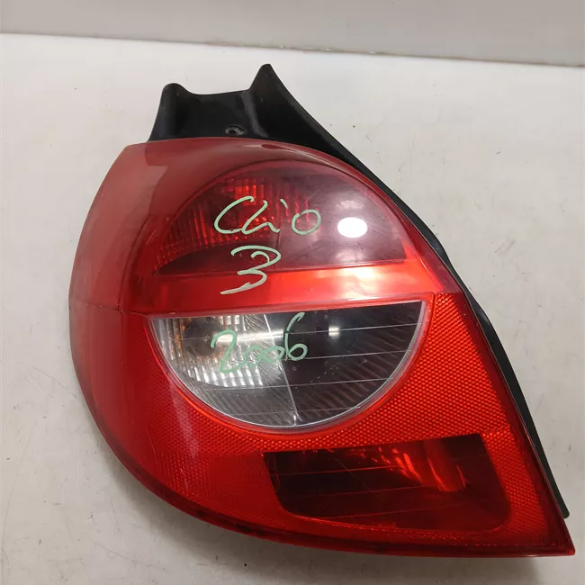 Fanale posteriore sinistro