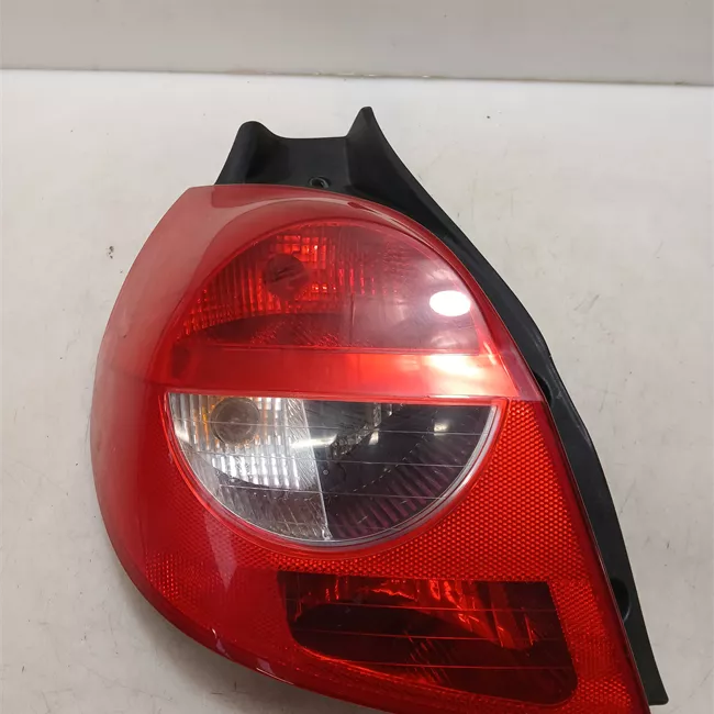 Fanale posteriore sinistro