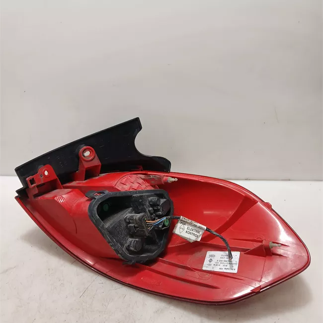 Fanale posteriore sinistro