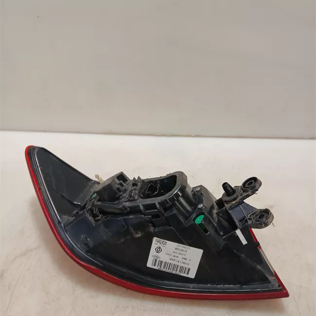 Fanale posteriore parte esterno destro