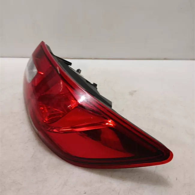 Fanale posteriore parte esterno destro