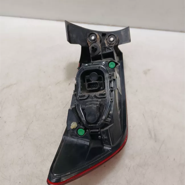 Fanale posteriore parte esterno destro