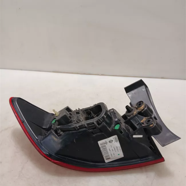 Fanale posteriore parte esterno destro