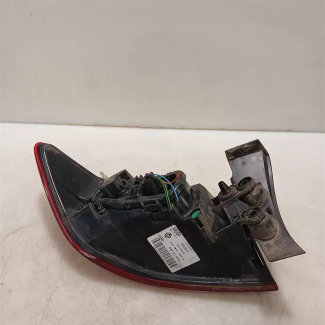 Fanale posteriore parte esterno destro