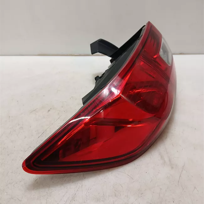 Fanale posteriore parte esterno sinistro