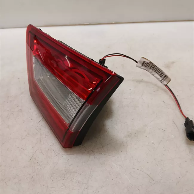 Fanale posteriore parte interno destro