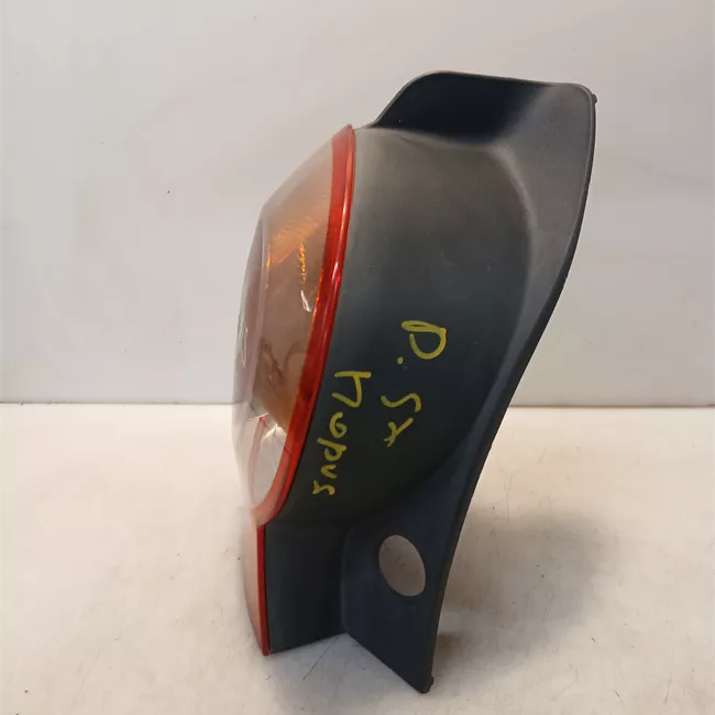 Fanale posteriore sinistro