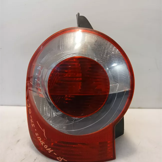 Fanale posteriore sinistro