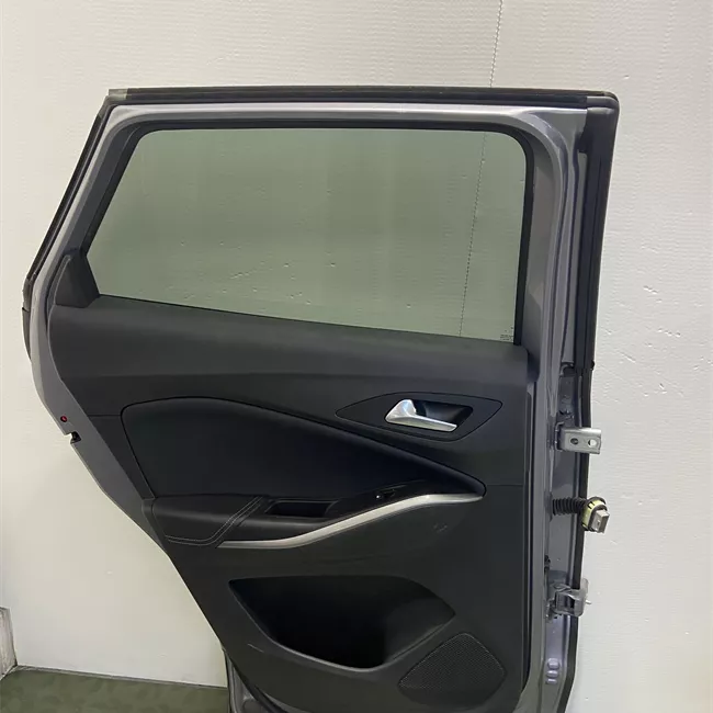 Porta posteriore sinistra