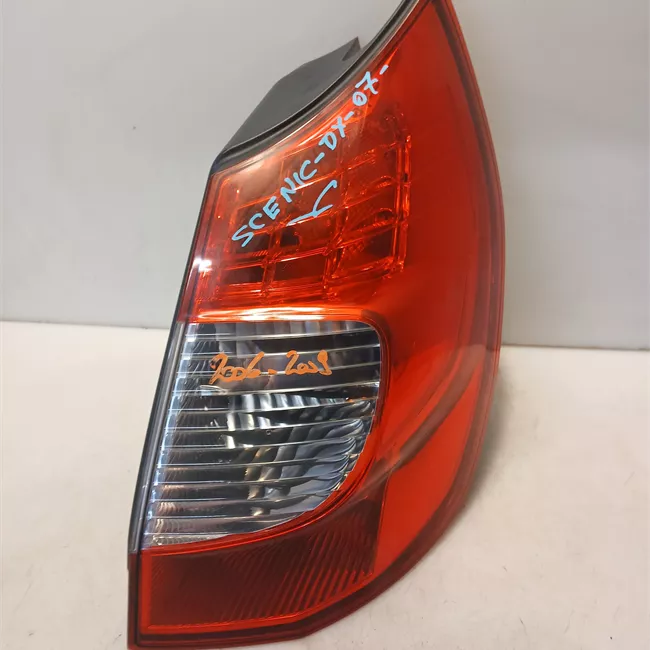 Fanale posteriore destro