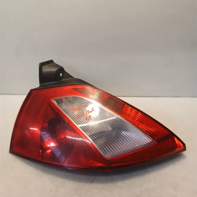 Fanale posteriore sinistro