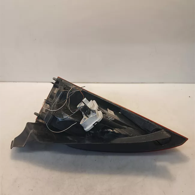 Fanale posteriore sinistro