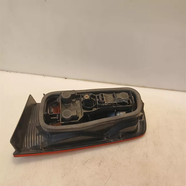 Fanale posteriore parte interno sinistro