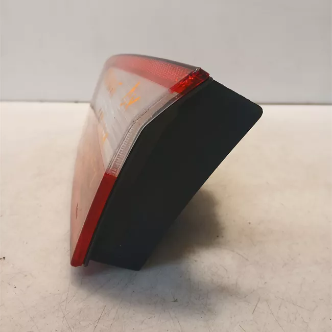 Fanale posteriore parte interno destro