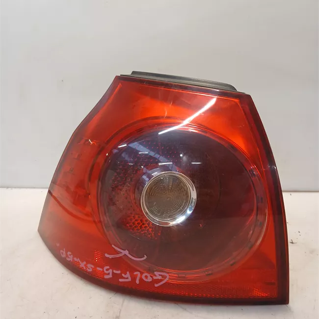 Fanale posteriore parte esterno sinistro