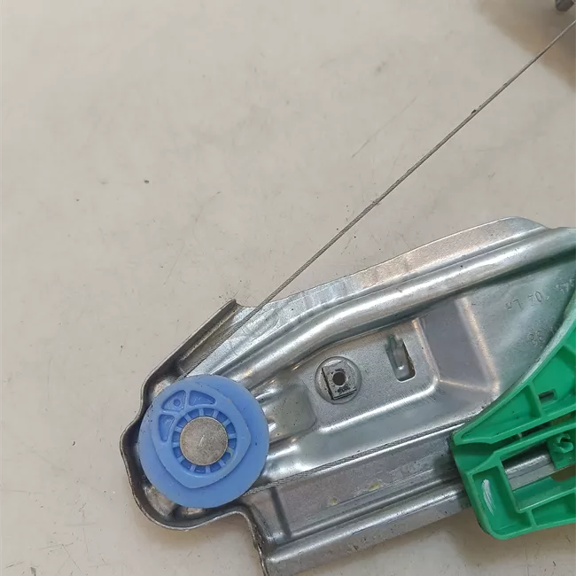 Alzacristallo porta posteriore sinistro