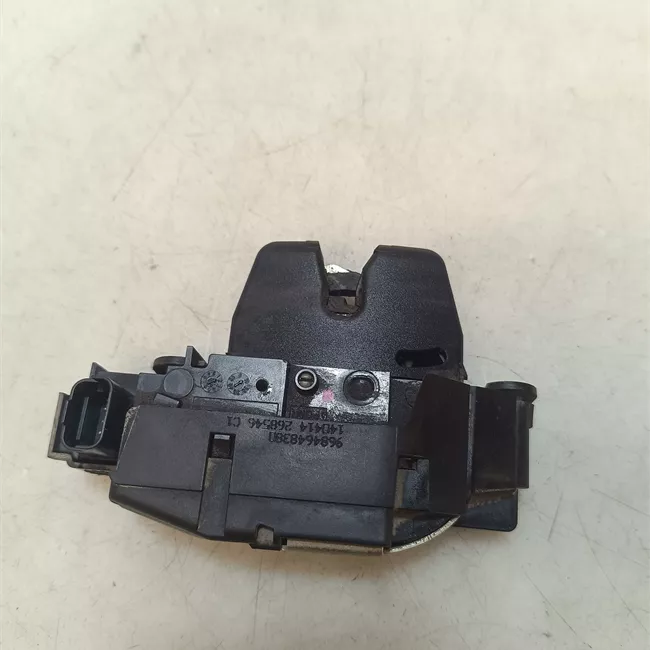 Serratura portello posteriore