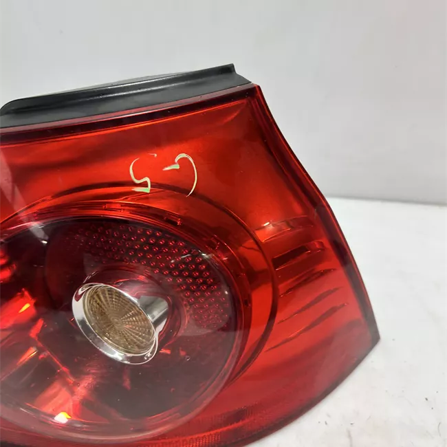 Fanale posteriore parte esterno destro VALEO