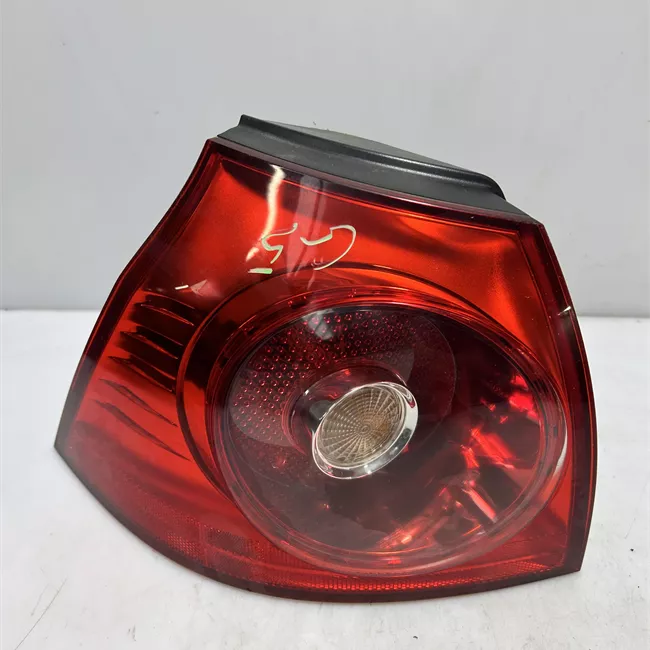 Fanale posteriore parte esterno sinistro VALEO