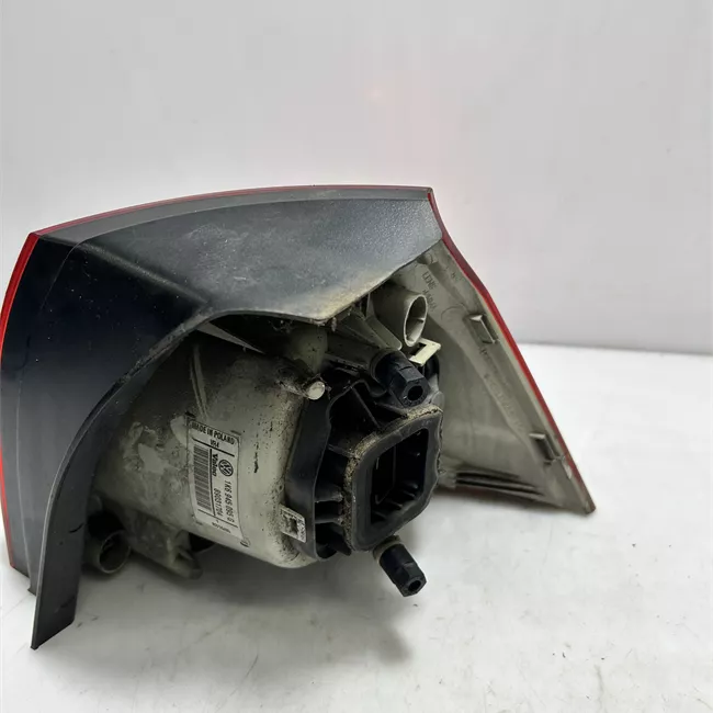 Fanale posteriore parte esterno sinistro VALEO