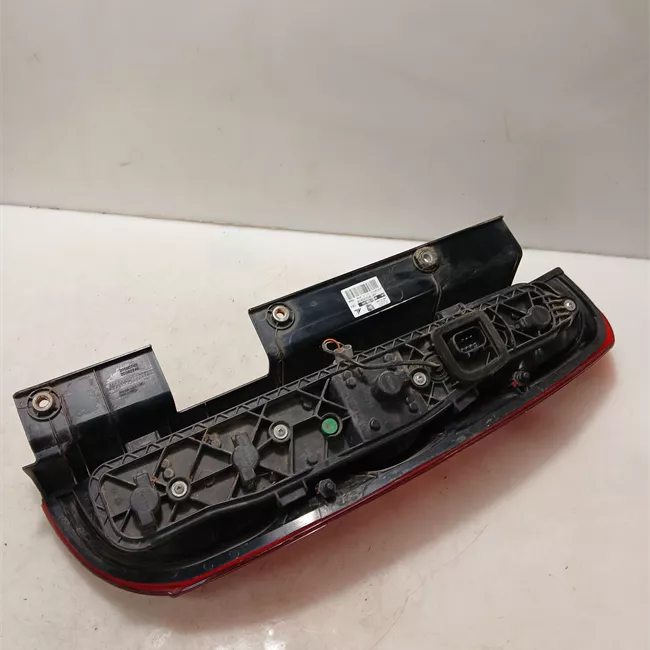 Fanale posteriore sinistro