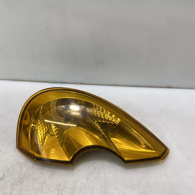 Fanalino anteriore destro Arancione