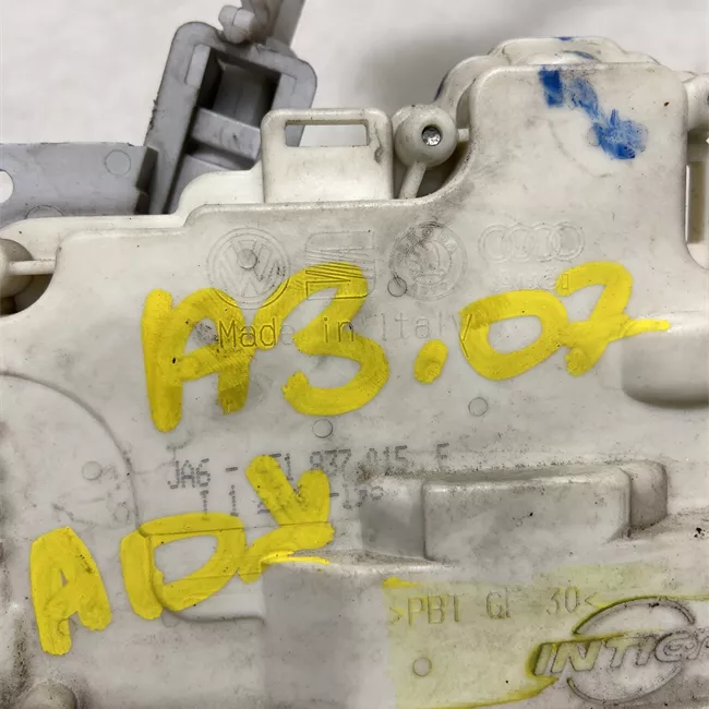 Serratura porta anteriore sinistra