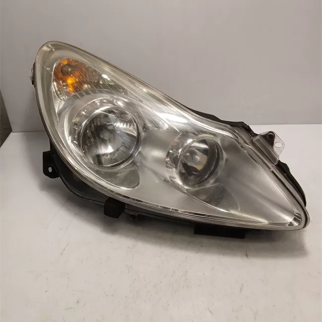 Proiettore destro Cromo