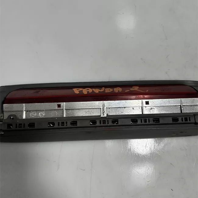 Fanale stop supplementare