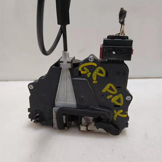 Serratura porta posteriore destra