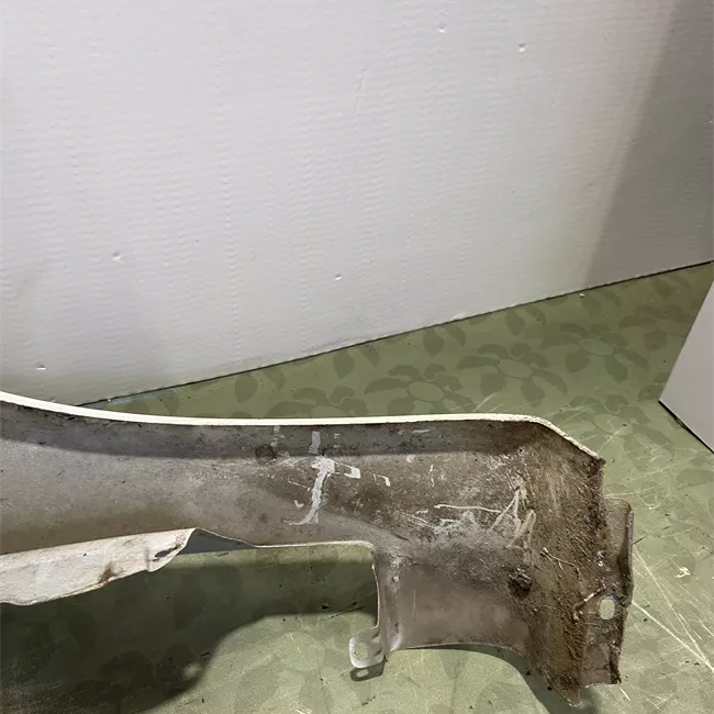 Parafango anteriore sinistro