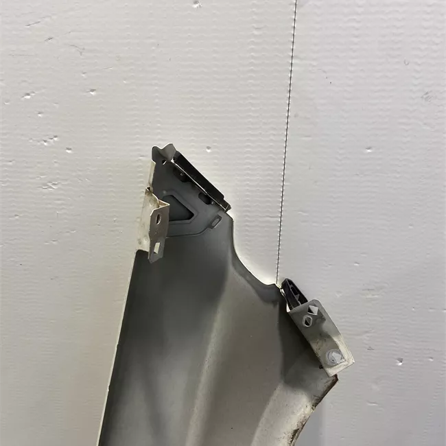 Parafango anteriore sinistro