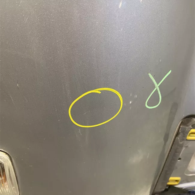 Parafango anteriore sinistro