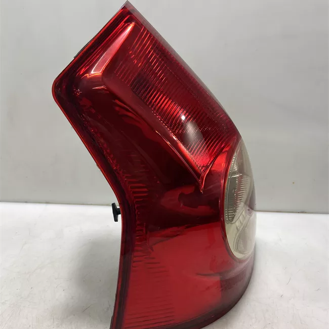 Fanale posteriore sinistro