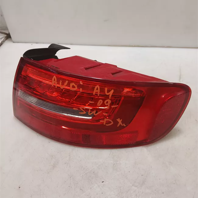 Fanale posteriore parte esterno destro con led