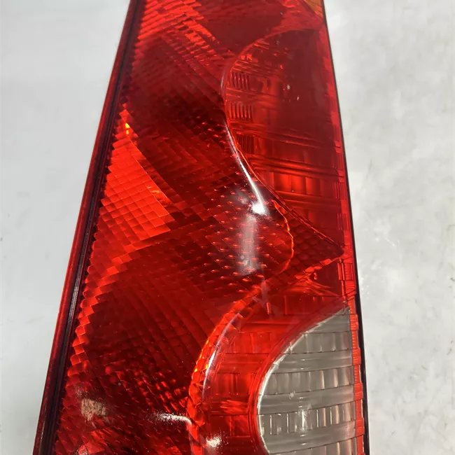 Fanale posteriore parte inferiore sinistro