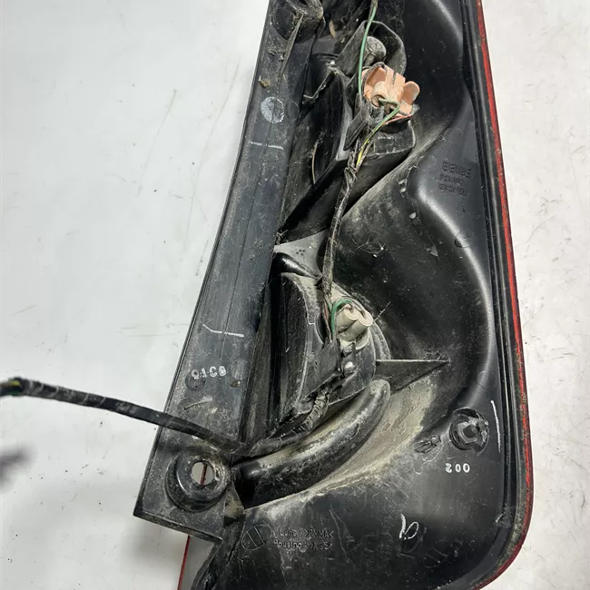 Fanale posteriore parte inferiore sinistro