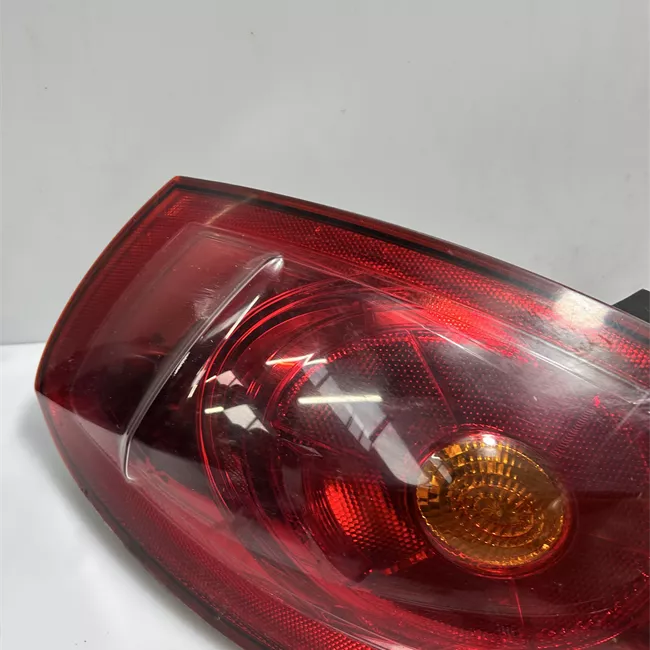 Fanale posteriore sinistro