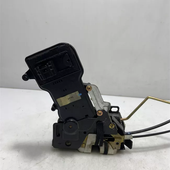 Serratura porta anteriore destra